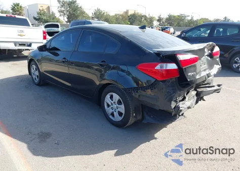 2016 Kia Forte Lx z USA, uszkodzony, nr VIN KNAFK4A66G5544091